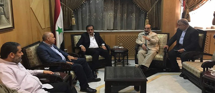 بالصورة.. رئيس منظمة الاذاعة والتلفزيون الايراني يصل الي حلب