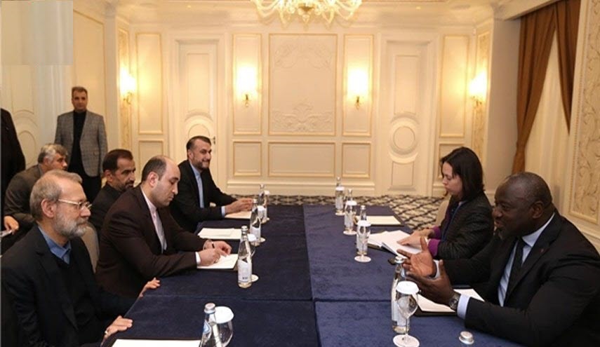 لاريجاني: ايران ستعيد النظر بالاتفاق النووي إن لم تستفد منه