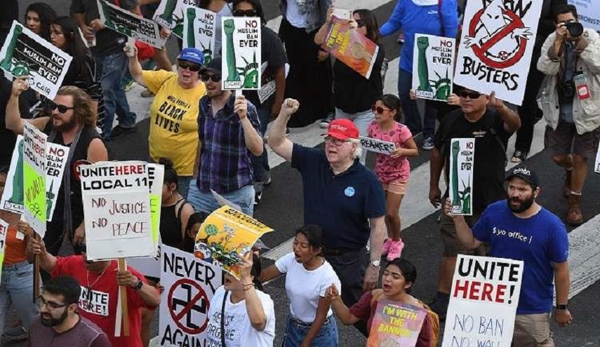 ضربة موجعة جديدة لسياسة ترامب المناهضة للهجرة