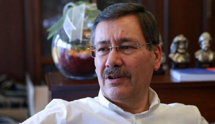 لماذا يستقيل عمدة أنقرة بعد لقائه أردوغان...؟!