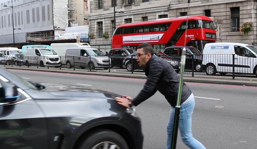 هذا ما حدث للجبير وقرقاش في لندن .. وفرار سفير البحرين!