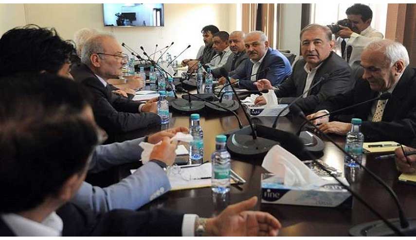 استعدادات لعقد "مؤتمر شعوب سوريا".. ومعارضة الرياض ترفض المشاركة!
