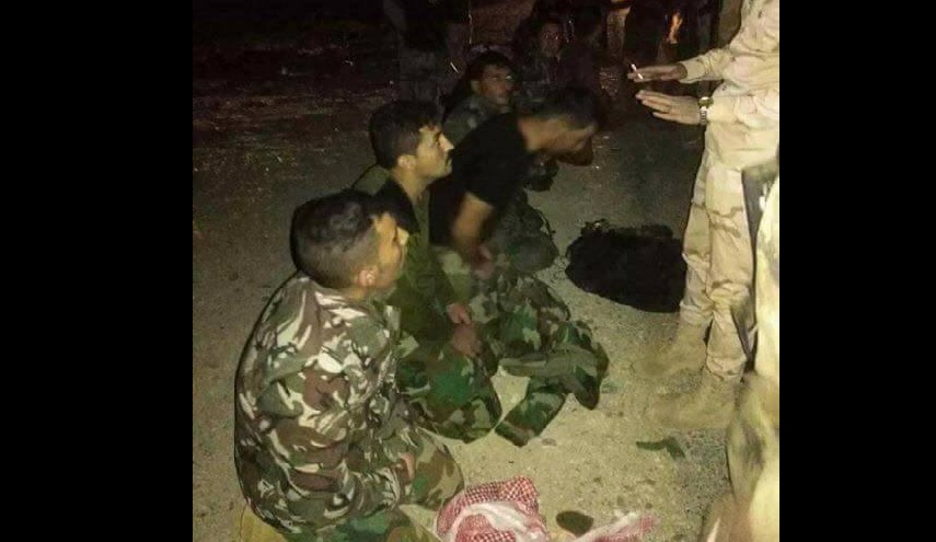 بالصور .. مجاميع من البيشمركة يسلمون أنفسهم للقوات العراقية الاتحادية