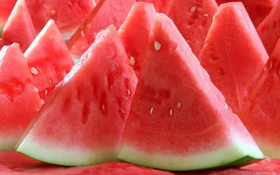 عوارض خوردن هندوانه هنگام ناشتا