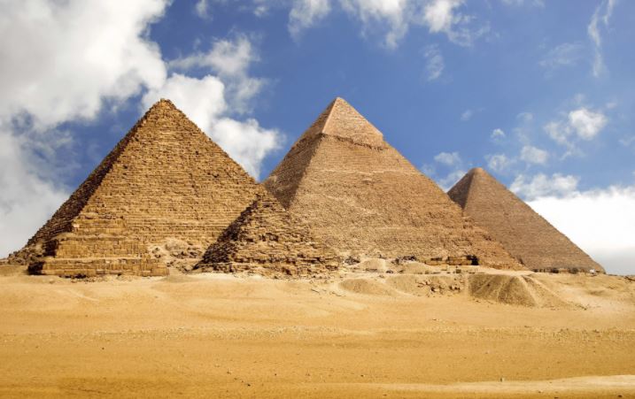 بالصور... اكتشاف يزيد من غموض اهرام الجيزة... اليكم التفاصيل!