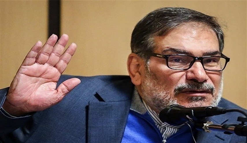 شمخاني: الشعب الايراني حطم الرقم القياسي في اذلال الامريكيين