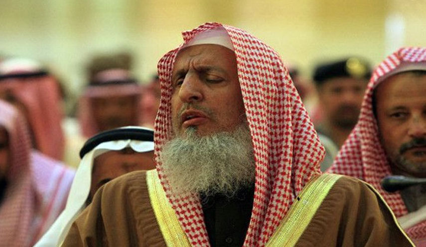 آل الشيخ يصطف مع محمد بن سلمان ضد الأمراء الفاسدين.. لأن الشريعة أمرته بذلك!!