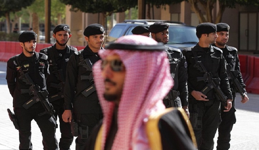 أنباء عن إخلاء فندق شهير بالرياض واعتقال أمراء بداخله