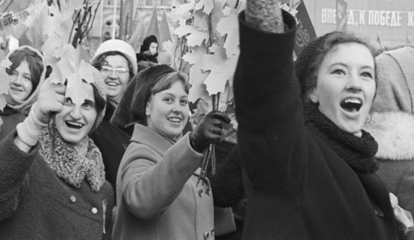 أغرب أسباب اندلاع الثورات حول العالم.. من بينها الرائحة الكريهة!