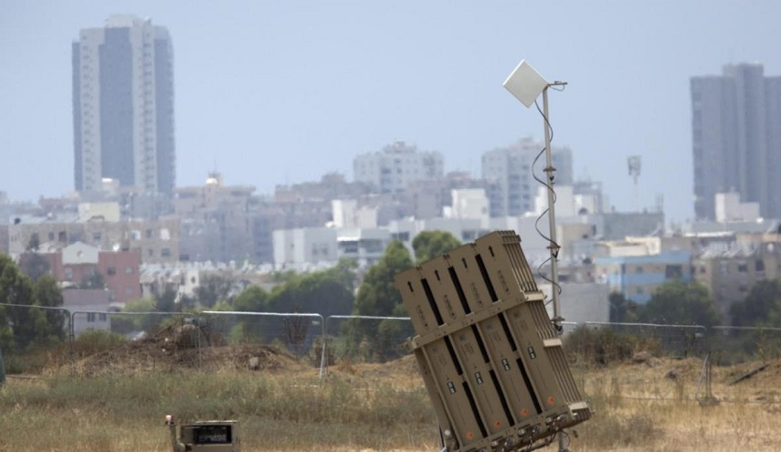 قوات الاحتلال الإسرائيلي تنشر "القبة الحديدية" في منطقة تل أبيب تحسبا لهجوم محتمل