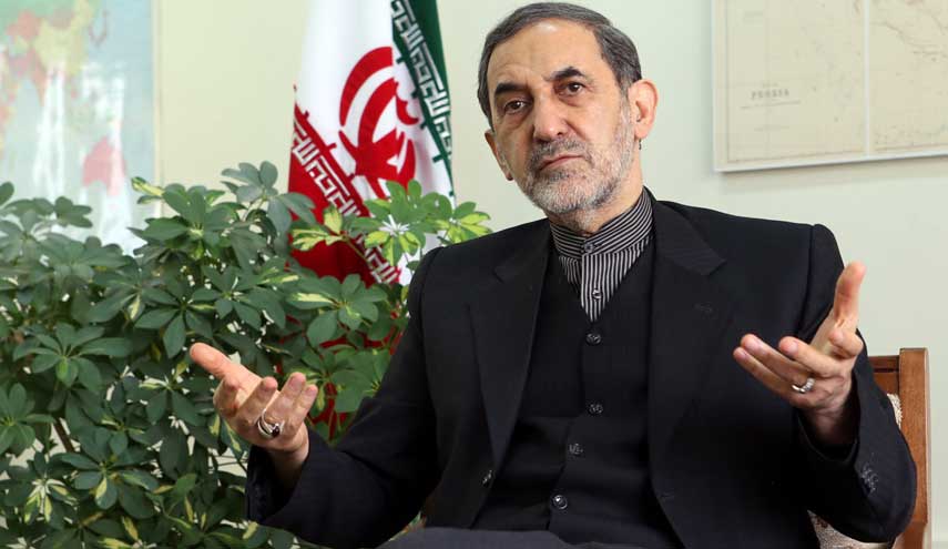 ولايتي: الحريري أعلن استعداده للوساطة بين إيران والسعودية خلال لقائي معه في بيروت