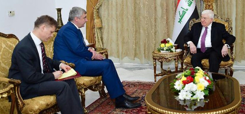 الرئيس العراقي يتسلم "رسالة خطية" من بوتين.. ماذا تضمنت؟