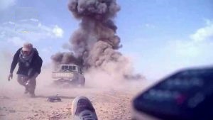 عكس لحظه شهادت رنا عجيلي اولين شهيده و خبرنگار ميداني حشدالشعبي
