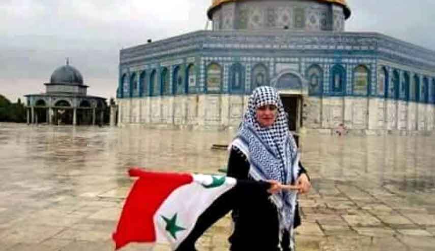 ما هي قصة العلم السوري في باحة الاقصى؟