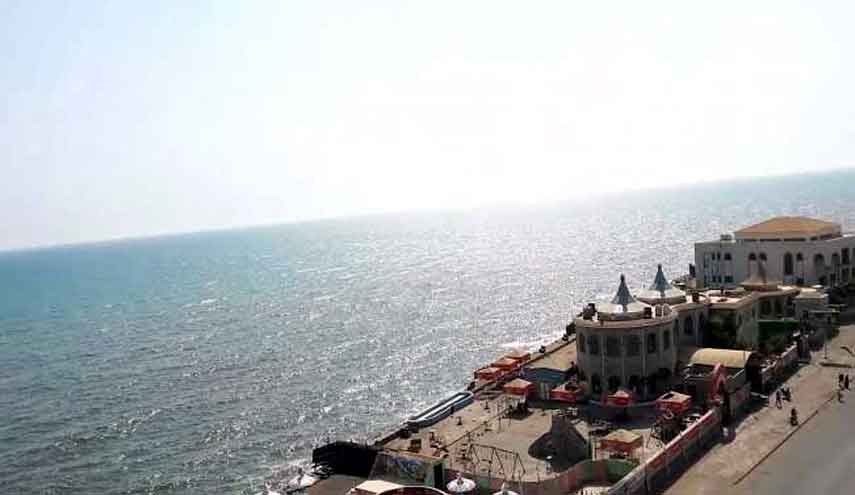 مدير موانئ الحديدة ينفي وصول سفينة الى الان 