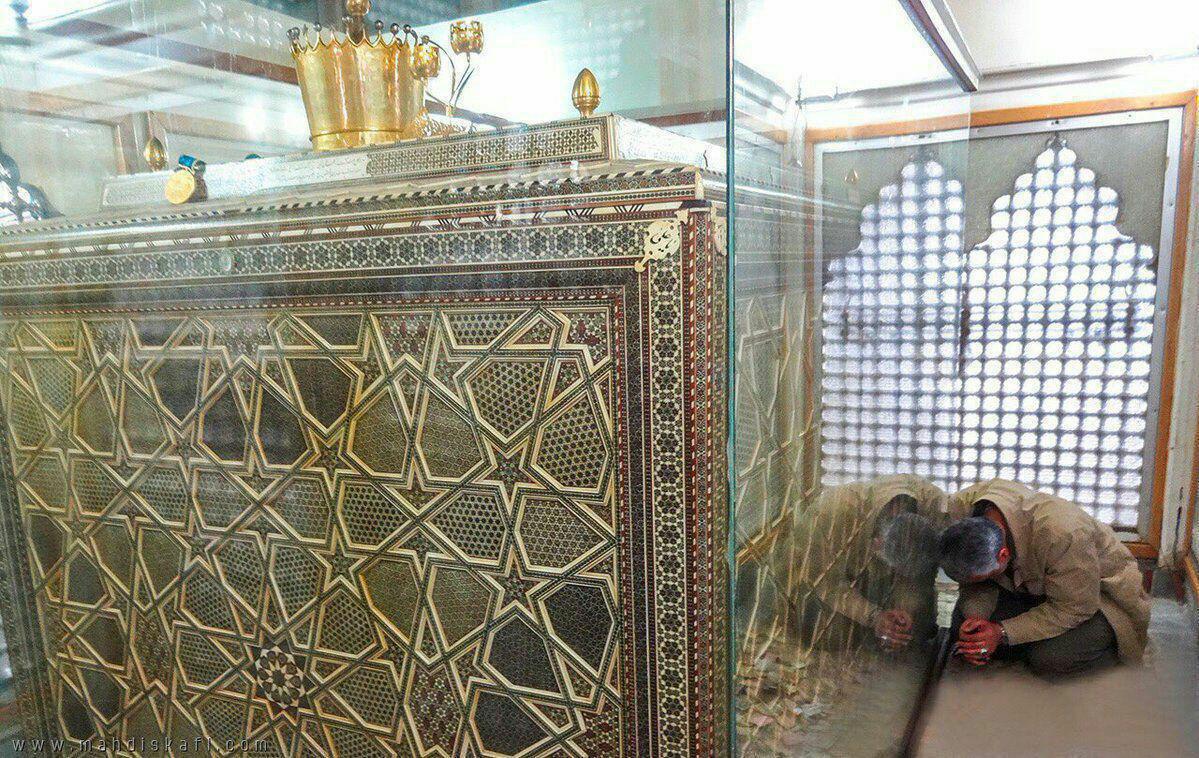 سردار در محضر زينب (س) ...