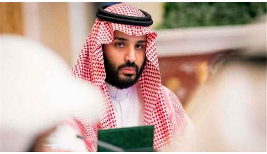 مجلة فرنسية: “ابن سلمان” ينشر الفوضى بالشرق الأوسط 