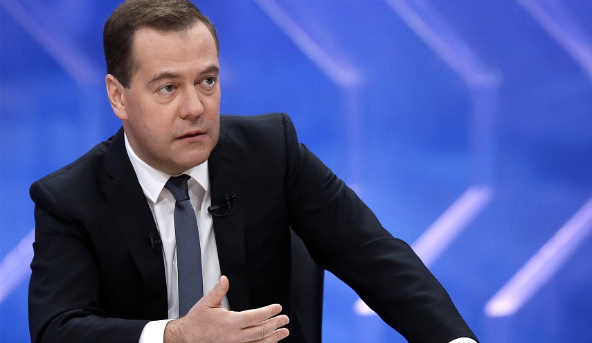 ميدفيديف: وجهنا ضربات ساحقة لداعش لكن ...!!