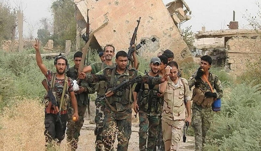 مجلس الشعب السوري يوصي الحكومة بزيادة رواتب الموظفين