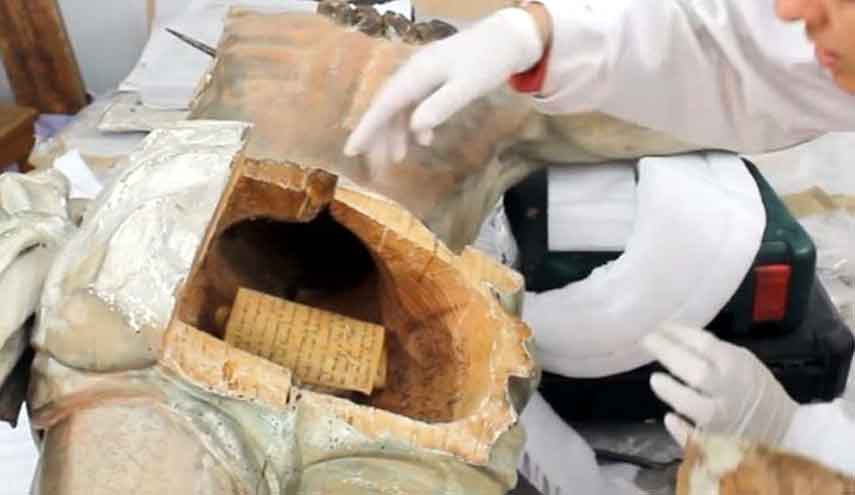 العثور على رسالة مخفية في تمثال المسيح تعود للقرن 18