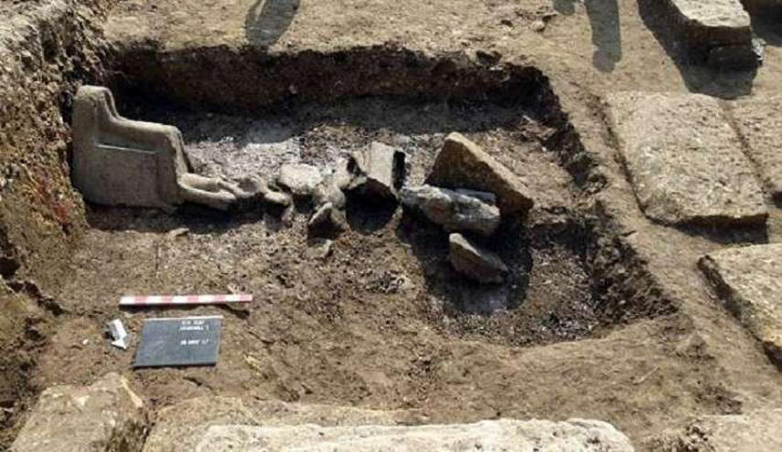 اكتشاف عشرات التماثيل لـ"سيدة الحرب" المصرية