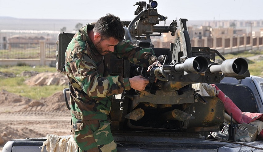 بالصور... حطام طائرة إسرائيلية أسقطتها الدفاعات السورية بالأمس