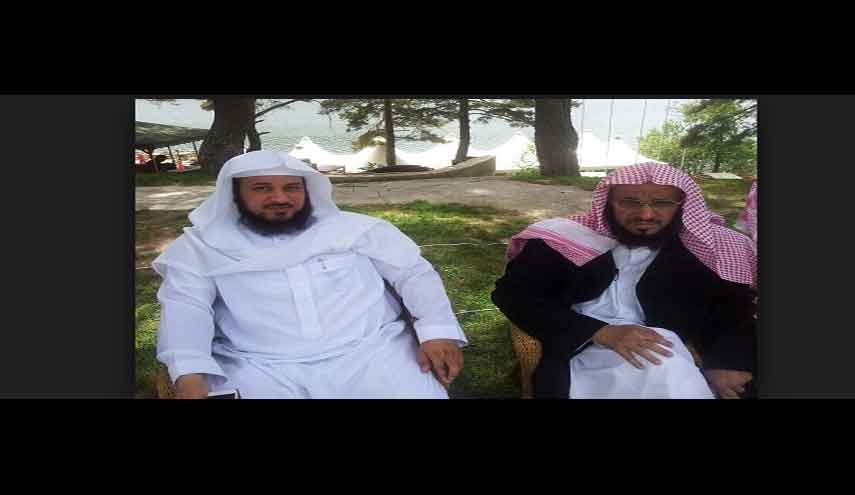 شيوخ الوهابية ..."كل يبكي على ليلاه" وآخر همهم القدس