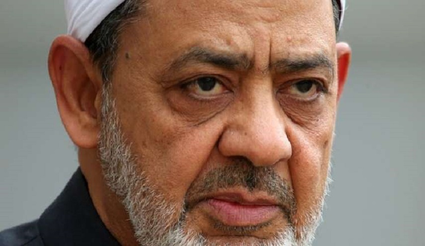 شيخ الأزهر يتخذ موقفا تاريخيا