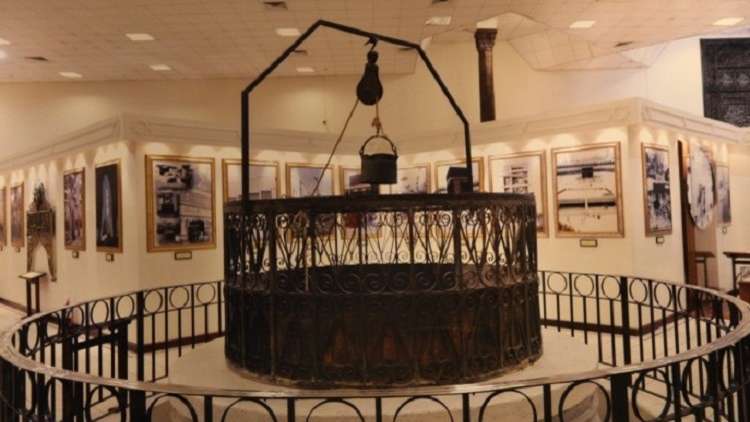 ما حقيقة اكتشاف بئر جديدة لزمزم؟