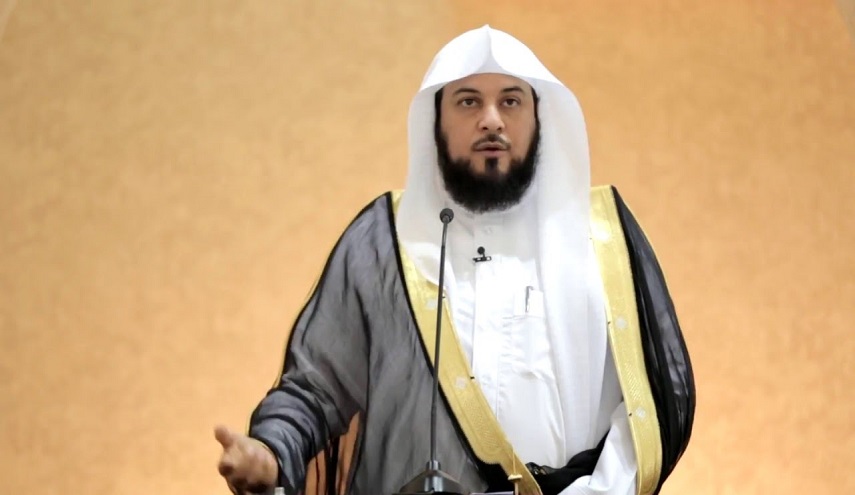 “العريفي” ترك القدس وخرج ليتحدث عن مسح الخفين فجاءه الرد صادماً!