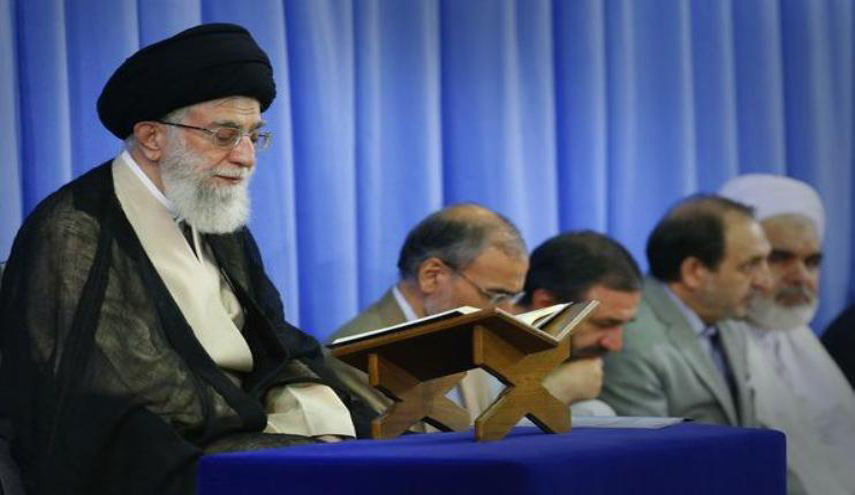 الأنس بالقرآن يعزز الإيمان ويضاعف التوكّل على الله