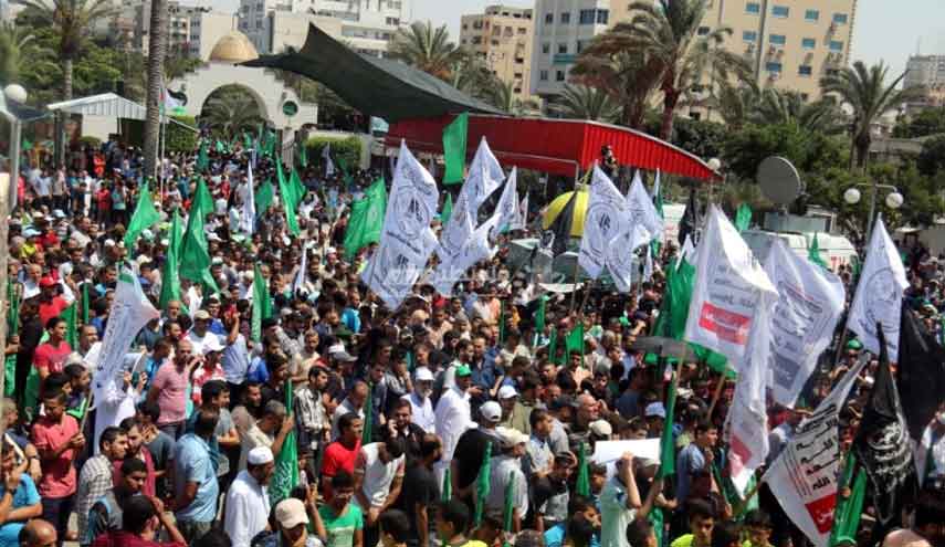 رفضاً للسياسات الامريكية.. مسيرة جماهيرية حاشدة في غزة اليوم