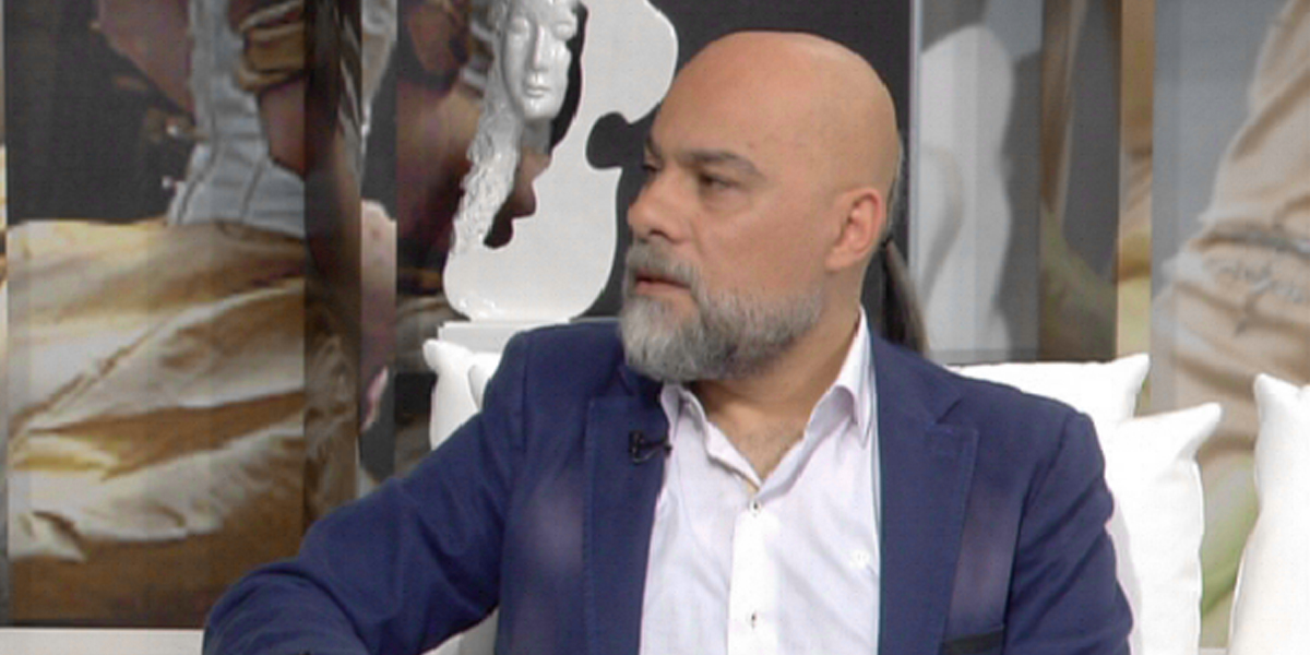 توقعات مثيرة من مايك فغالي لعام 2018.. ما حدث بالسعودية سيتكرر في هذا البلد العربي!