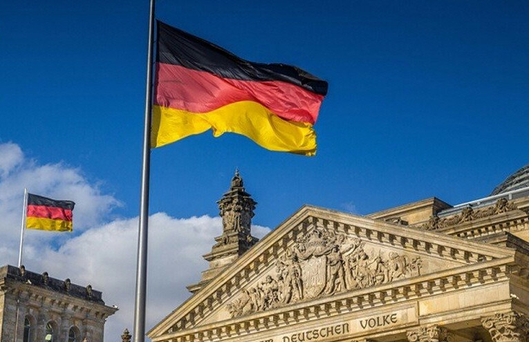 لمواطني هذه الدول العربية.. ألمانيا تفتح من جديد باب اللجوء