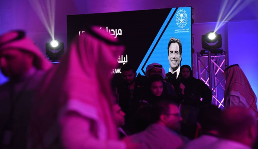 إجراءات متسارعة بالسعودية.. هل ستغير بنية "بلاد الحرمين"؟