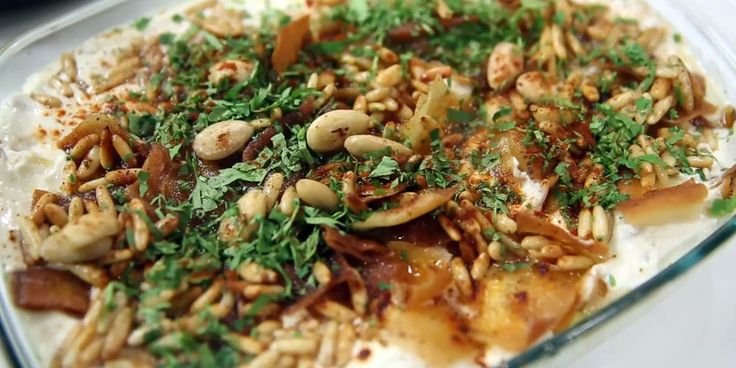 سالاد خوشمزه فته الحمص لبنانی