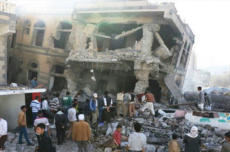 أكثر من 400 شھيد وجريح حصلية جرائم الطيران السعودي في اليمن خلال أسبوعين