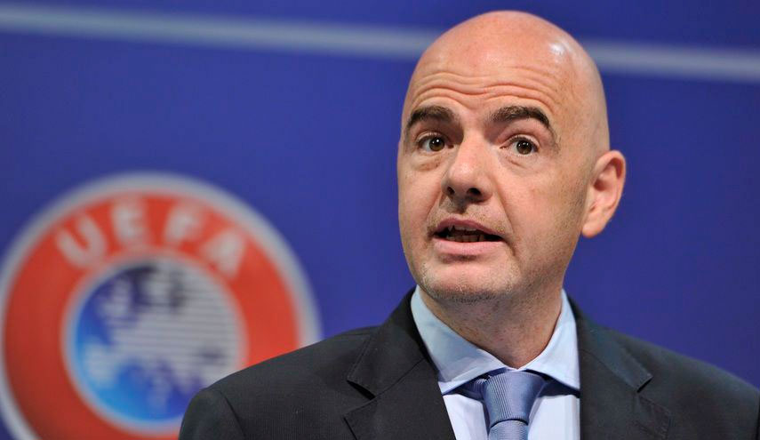 رئيس الفيفا يجيب على سؤال حول رفع الحظر عن الملاعب العراقية