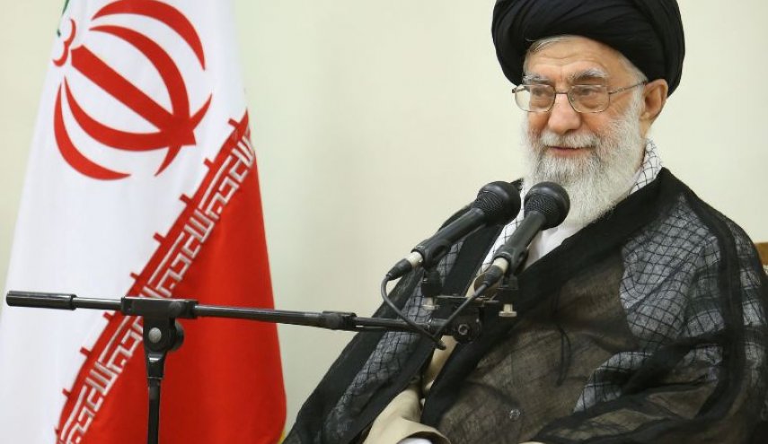 ماذا قال الامام الخامنئي  بحق الفقيد الراحل آقا نجفي همداني؟