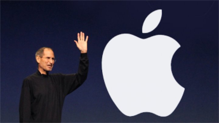 مدير "أبل" يحصل على مكافأة والسبب..!