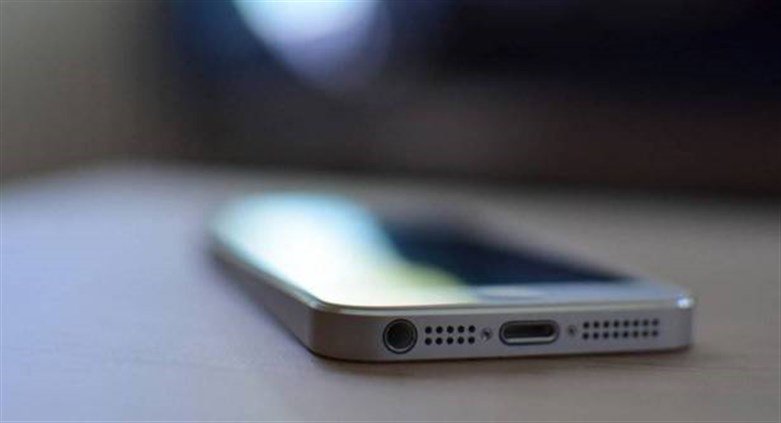 هذه مواصفات أصغر هاتف بالعالم.. وهذا سعره!