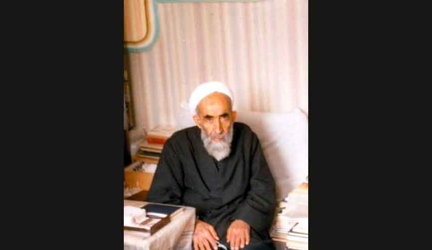 قد تربح العلم والأدب والأخلاق فما أجمل أن نكون كذلك