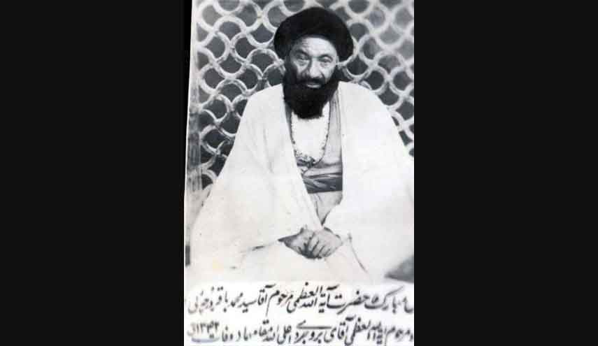 كأنه ملاك هبط من العرش إلى الفرش