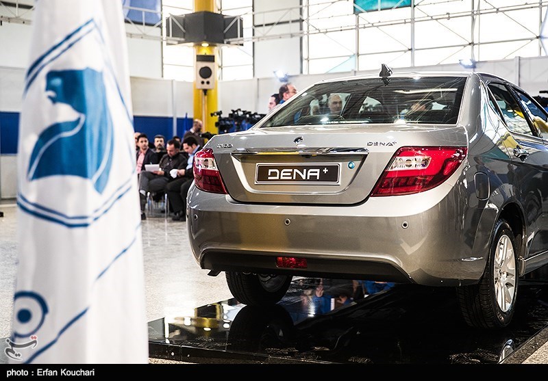 تصدير سيارات ايرانية الصنع الى السوق العُمانية قريباً