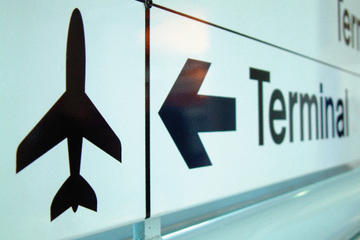 لماذا عليك انتظار 13 يناير 2018 إذا أردت حجز رحلة طيران؟