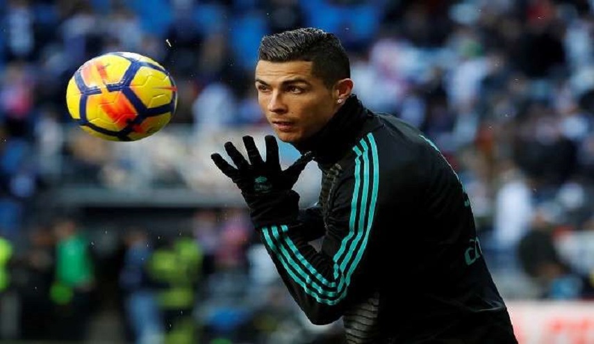 عروض قوية تهدد استمرار رونالدو مع ريال مدريد