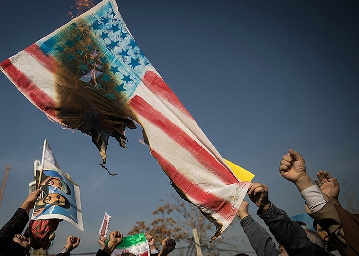مسيرات حاشدة في عدد من المدن الايرانية تنديداً بأعمال الفوضى+ صور