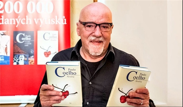 "اخرس فالشعب الايراني متمسك بوحدته"..هكذا رد الكاتب البرازيلي الشهير كويليو على رضا بهلوي