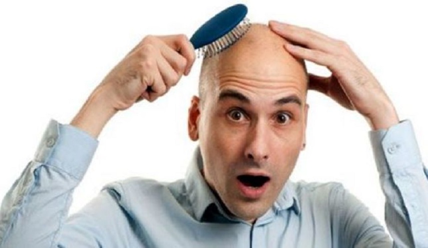أنهى مشكلة تساقط شعره بطريقة عجيبة!