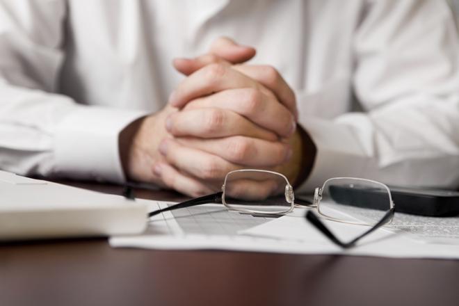 تعلّم كيف تقرأ الناس من خلال لغة جسدهم .. اليك بعض الحيل